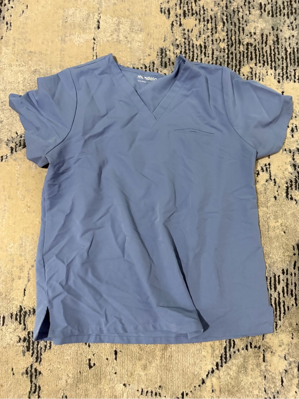 Women’s V-Neck Short Sleeve Top in Dusty Blue